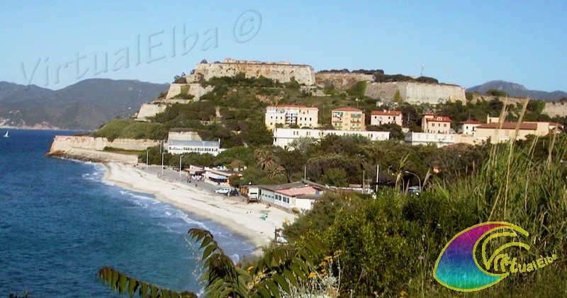Ghiaie beach and the walls of Fort Falcone Portoferraio
