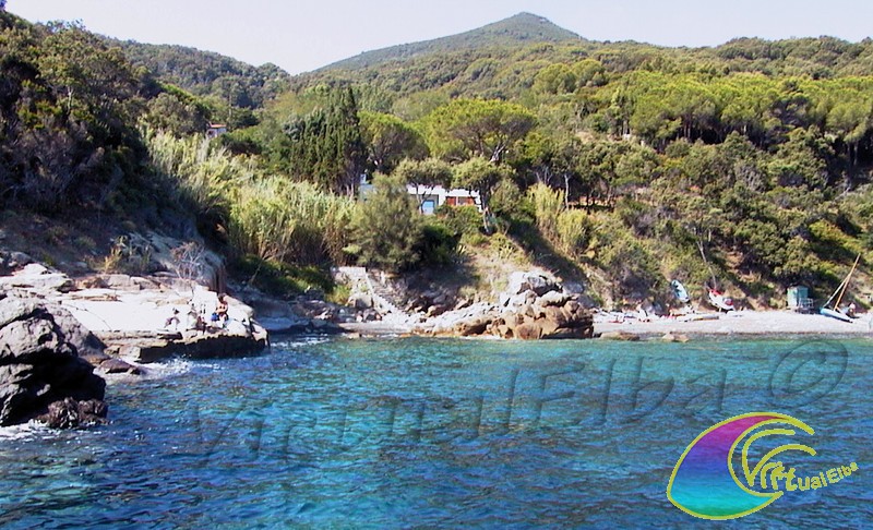 Sprizze beach Procchio