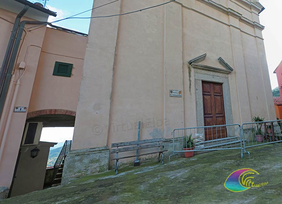 Arch for the side passage to the church of San Sebastiano e Fabiano