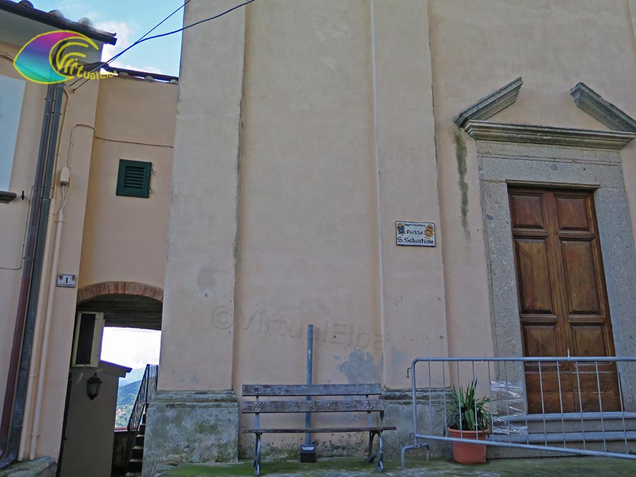 Arch for the side passage to the church of San Sebastiano e Fabiano